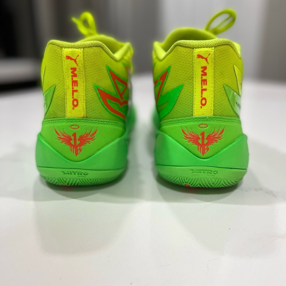 PUMA MB2 x Slime Basketball shoes SIZE 6Y gently used